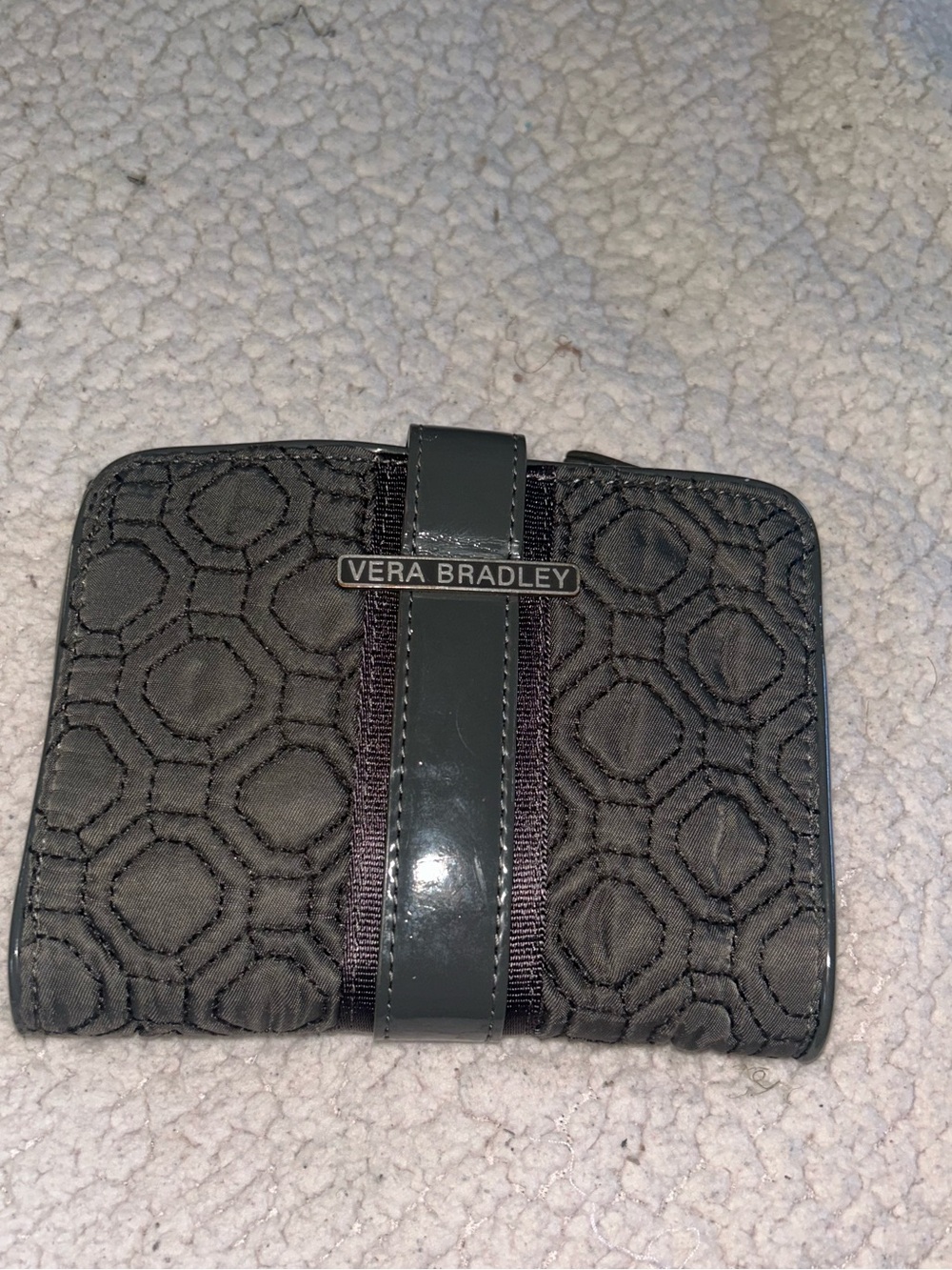 GUC quilted vera bradley wallet